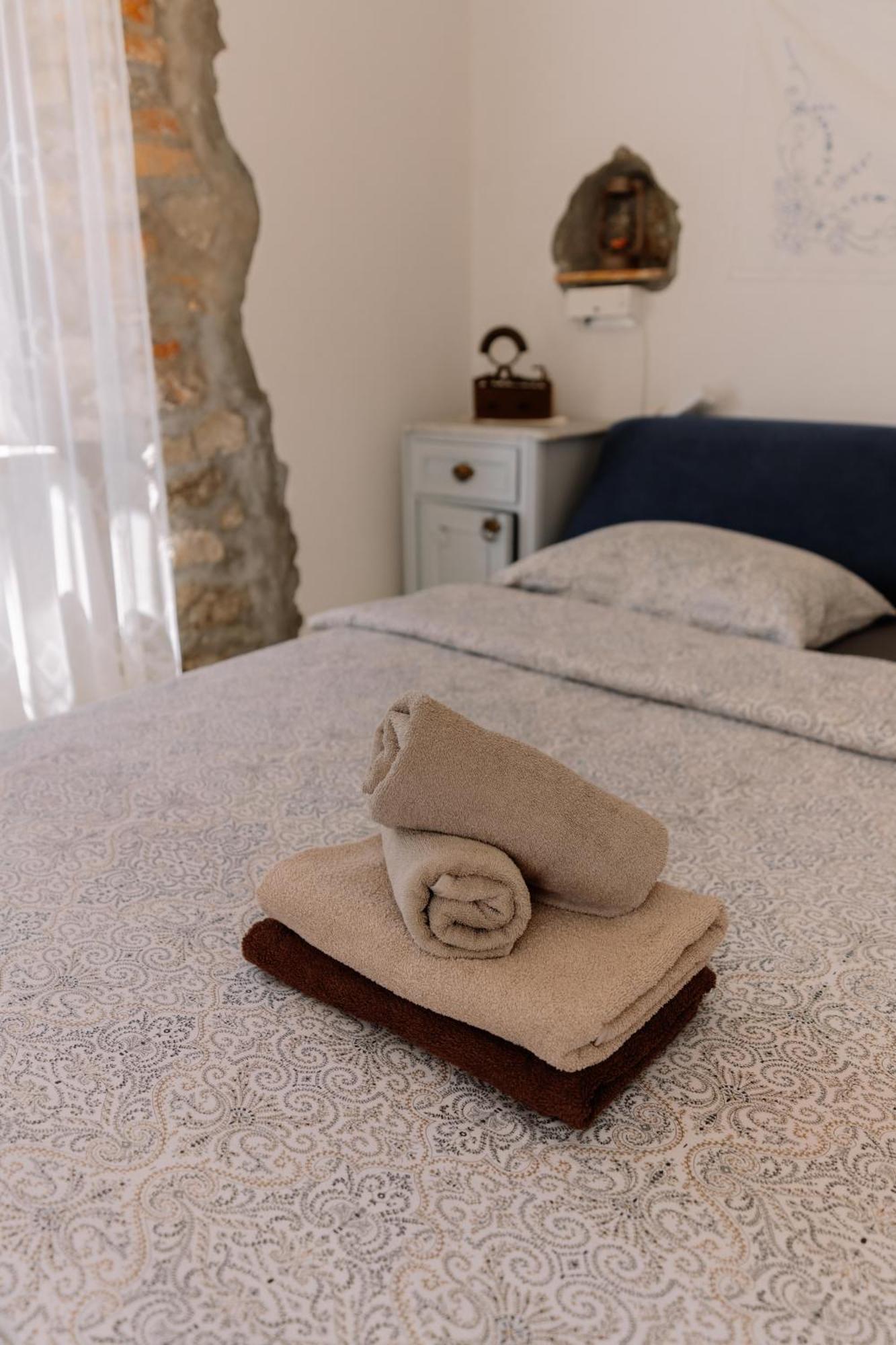 Luanas Rooms With Istrian Touch Бузет Екстер'єр фото