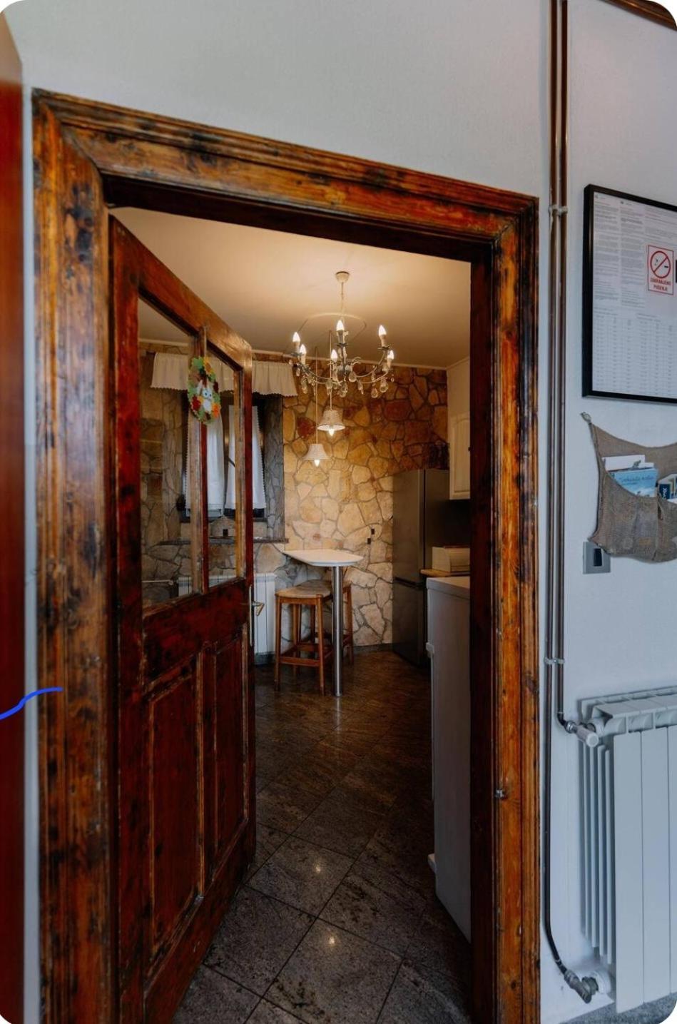 Luanas Rooms With Istrian Touch Бузет Екстер'єр фото